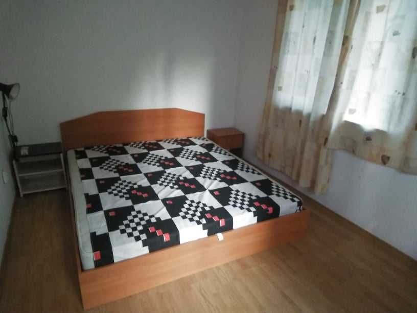 Дава се под наем Двустаен апартамент в Бургас, Възраждане - 55 кв.м за 175 € - Снимка #4