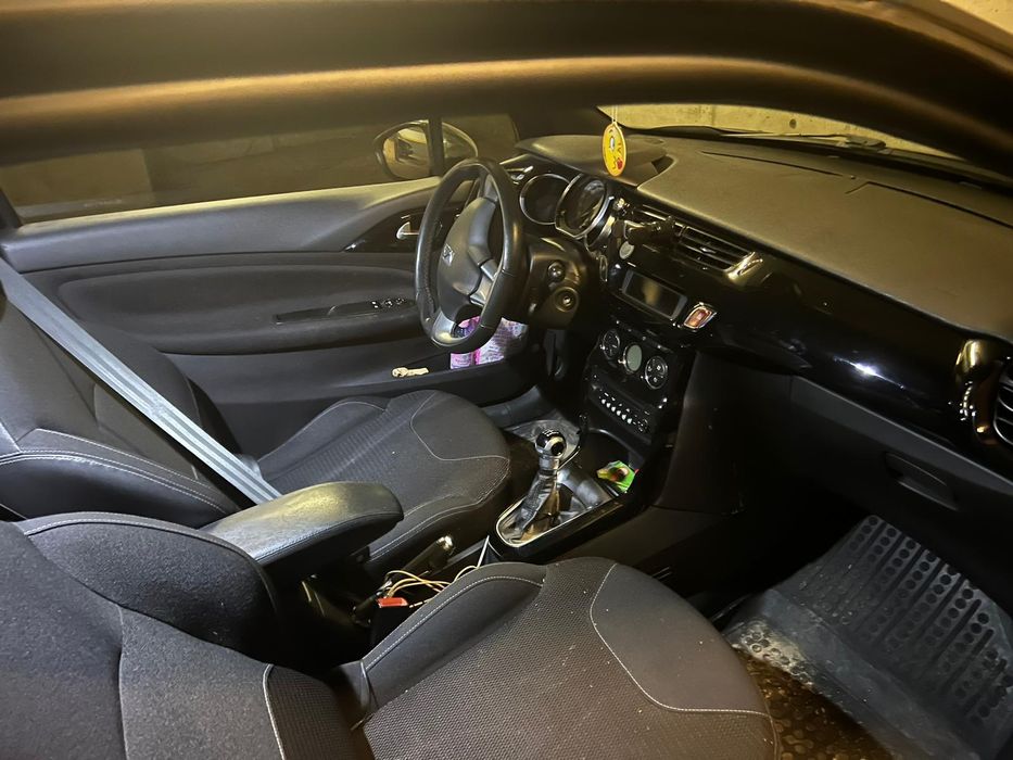 Vand citroen ds 3 2013