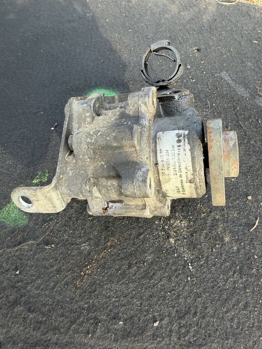 Pompa servo difectie peugeot/ range rover