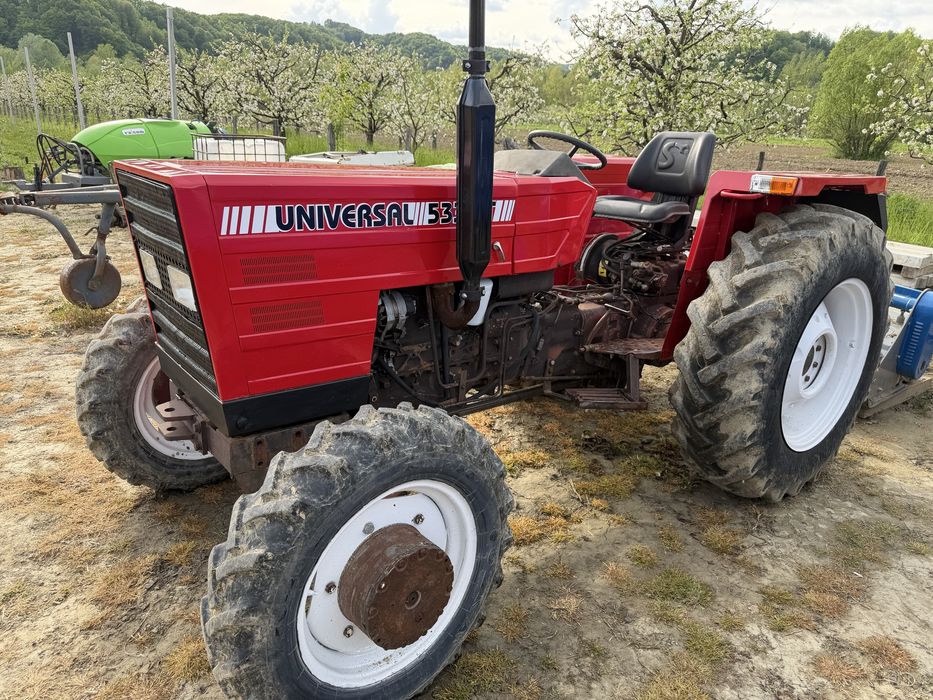 Tractor universal 533 DTC fabricatie 2003(carte de romania itp valabil )