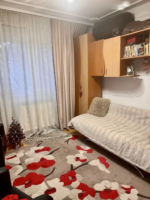 Apartament 3 cam decomandat et 2/4, bvd chimiei