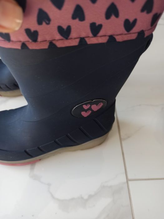 Светещи гумени ботушки с вата