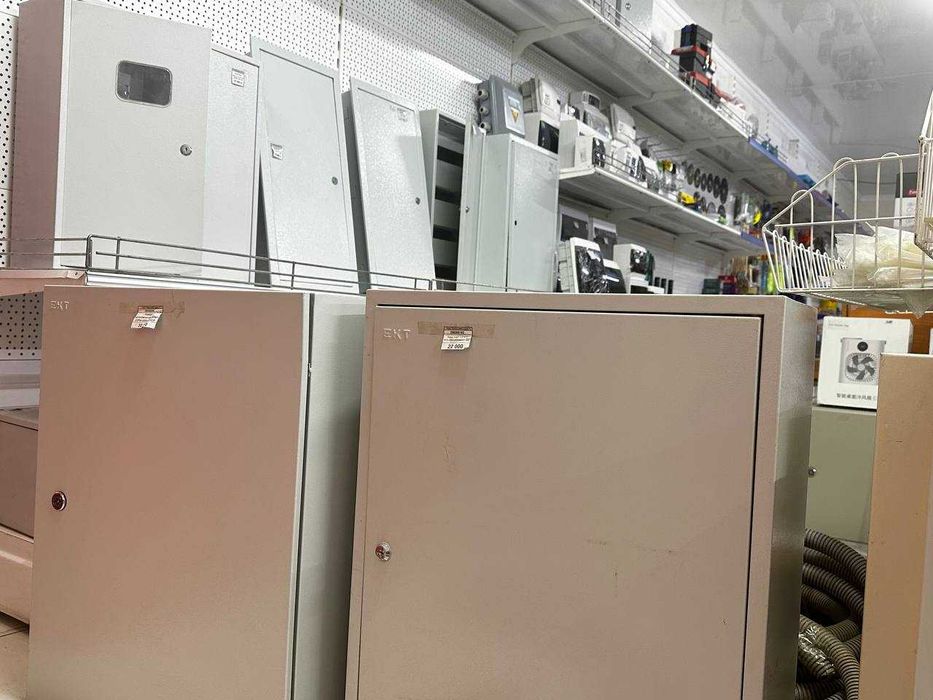 Щит  ЩРН. Щит ЩРВ