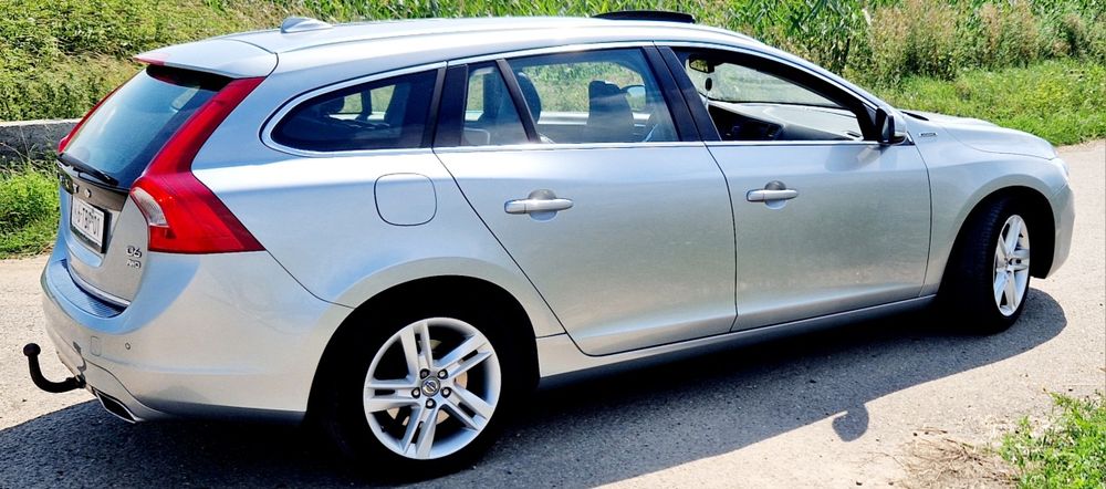 Volvo v60 plug in hybrid