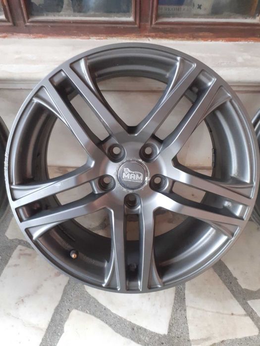 Джанти 17 свалени от AUDI A6