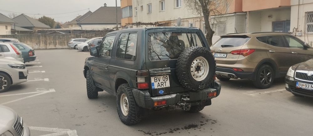 Mitsubishi Pajero MK 2