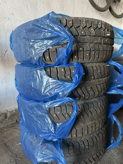 Продаю зимние шины р16