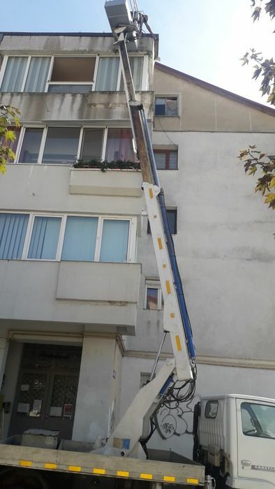 Vînd și  Închiriez  prb Nisan , si miniexcavator Yukai