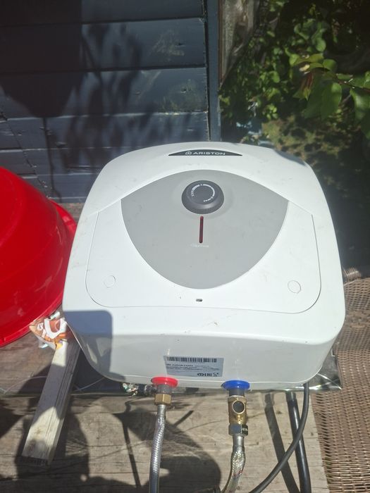 Vand boiler ARISTON 30