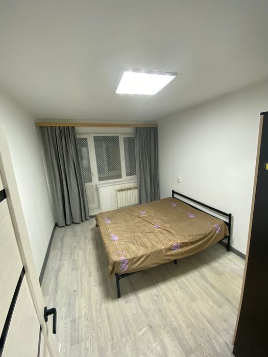 Продам квартиру в центре.