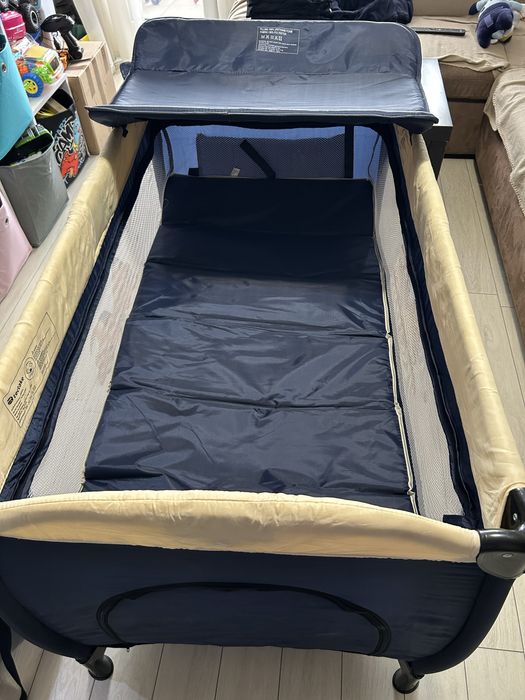 Бебешко сгъваеми легло