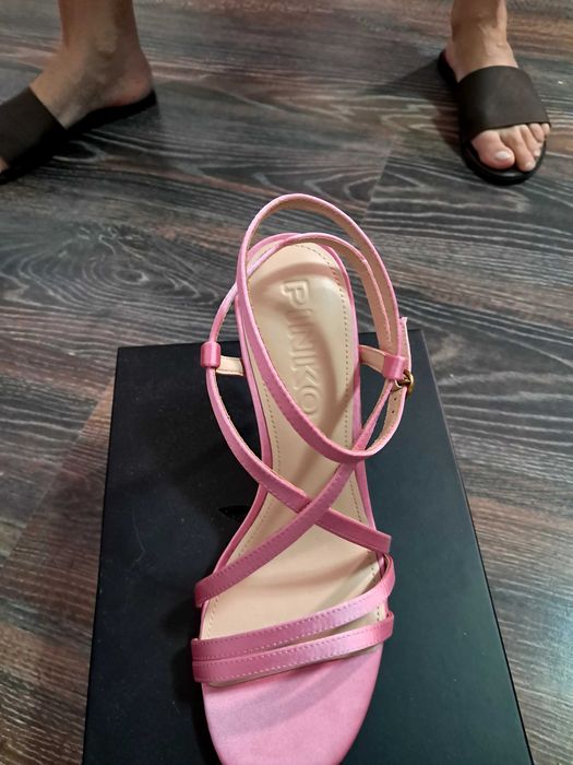 Sandale Pinko nou in cutie nr.39