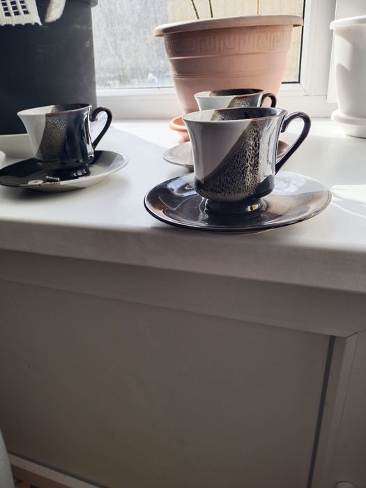 Продам сервиз для кофе