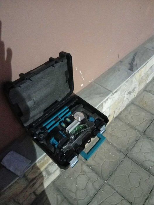 Профессиональный набор для укладки плитки Makita в кейсе
