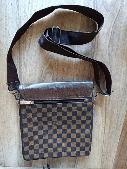 Мъжка чанта през рамо Louis Vuitton