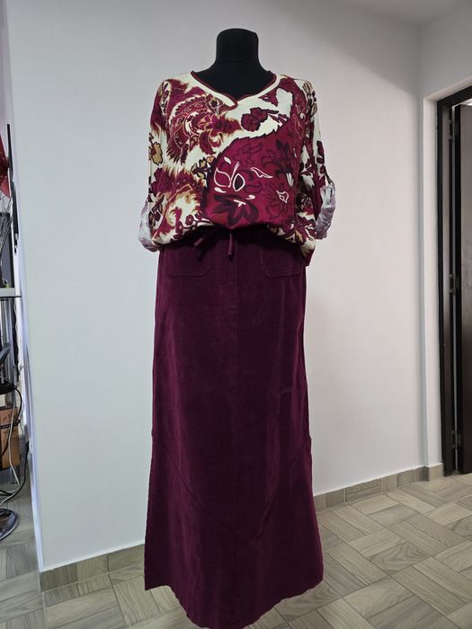 Fusta maxi burgundy din raiat, cordon  propriu pentru reglarea in talie