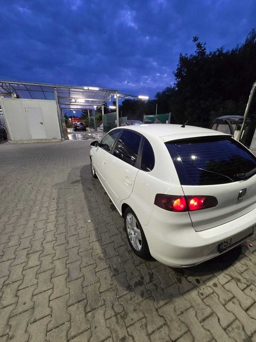SEAT Ibiza 2008 — imagine 3