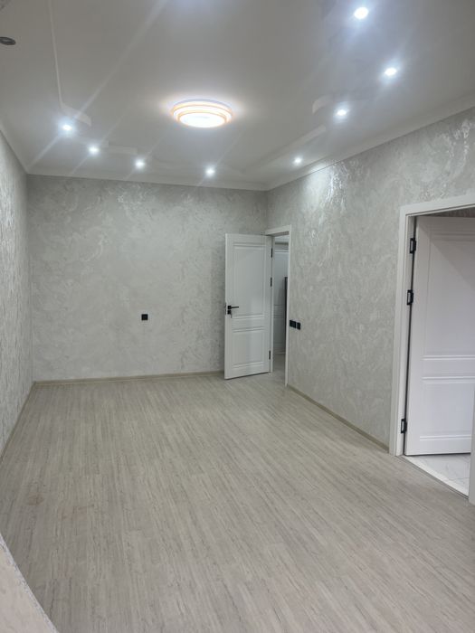 Продаётся своя 3х комнатная квартира (без маклер) 12-квартал 3/3/4