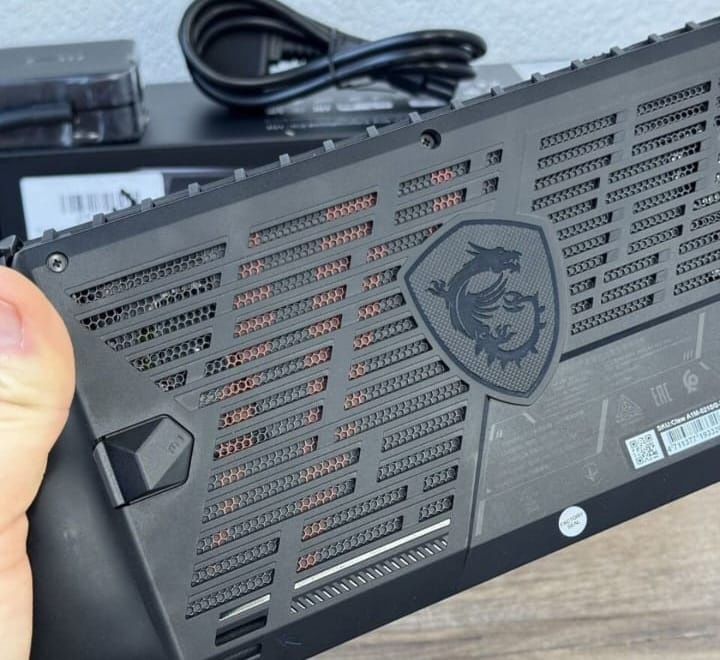 MSI CLAW ULTRA 5  kaspi 12/24/red