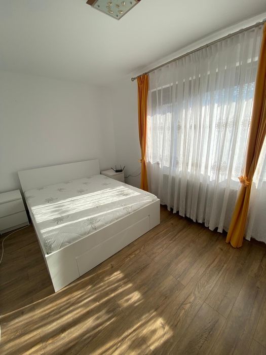 DIRECT PROPRIETAR Casa de inchiriat-curte proprie, 2 locuri parcare, prima inchiriere