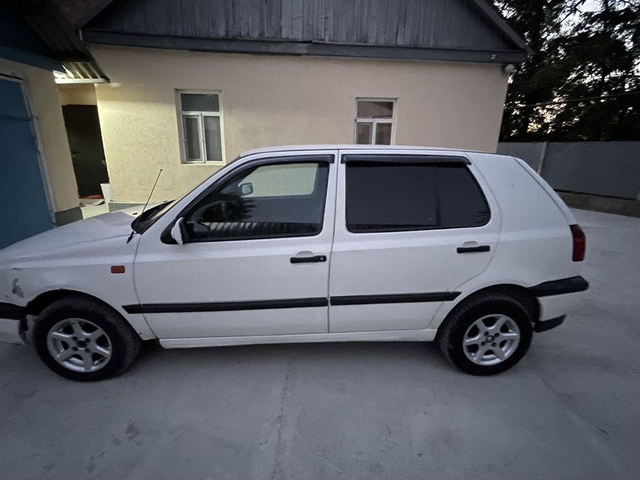 гольф 3 белый продается срочно