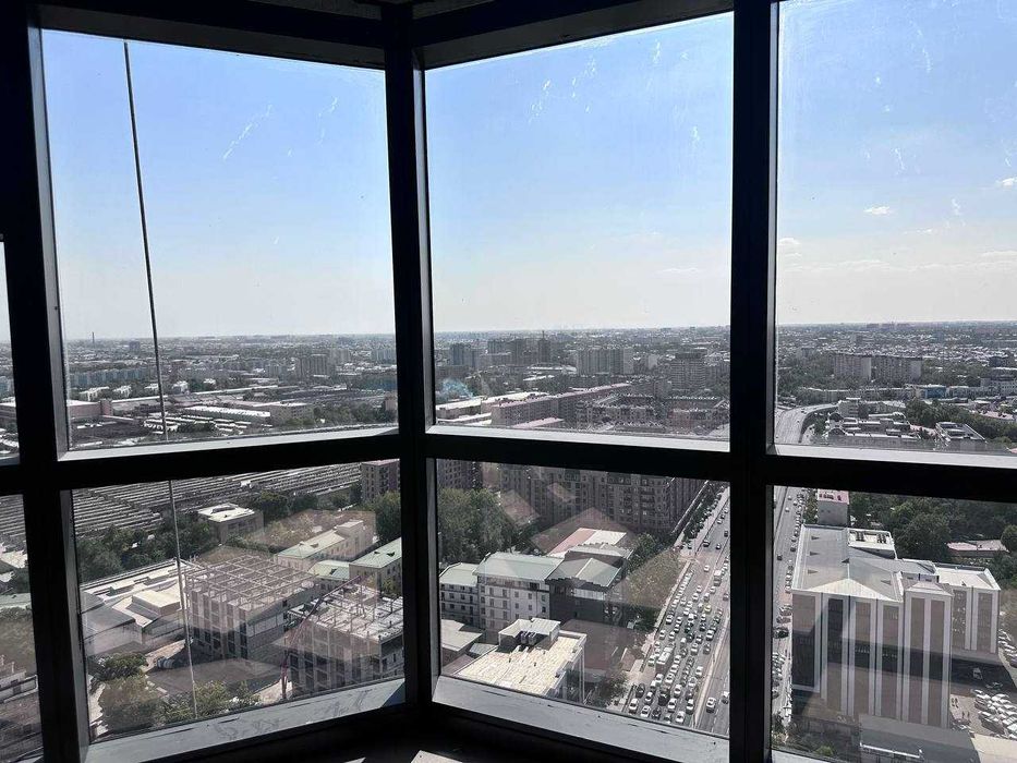 Офис в сердце города — Piramit Tower, 92м² на 8 этаже