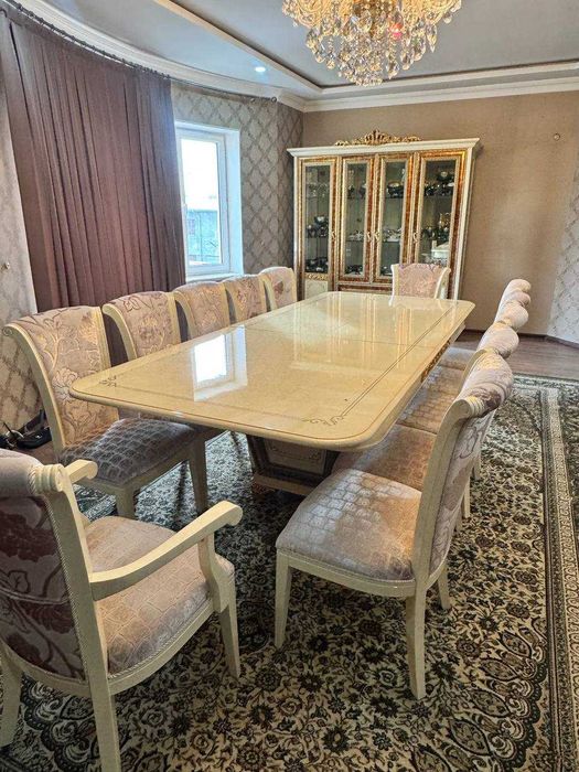 Хитой киммат мебелини сотаман, б/у, хотали янгидак.