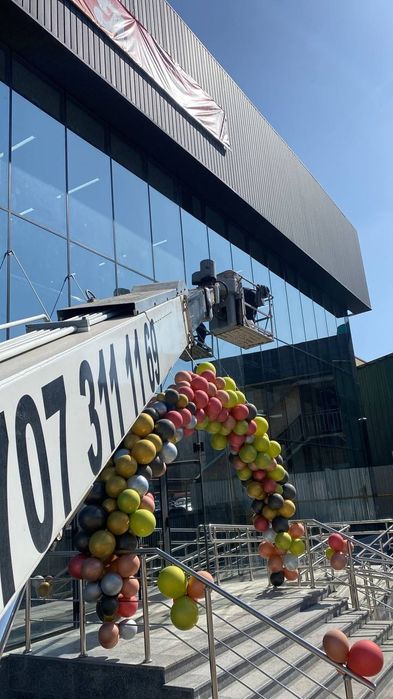 Мойка витражных окон