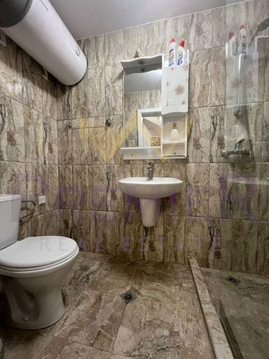 Дава се под наем Двустаен апартамент в Варна, Виница - 75 кв.м за 448.8 € - Снимка #6