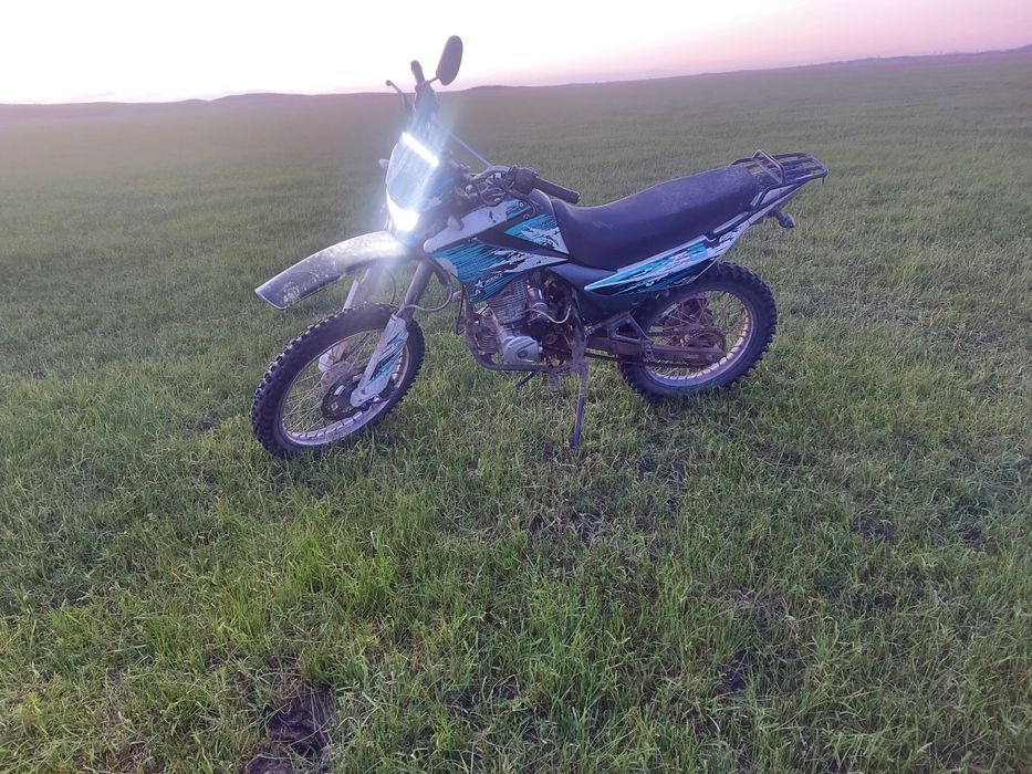 Продам Рейсер пантера 300