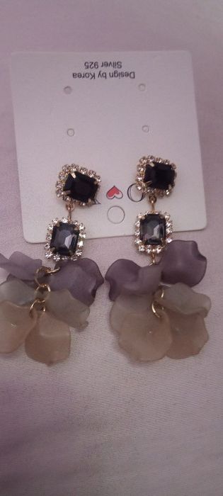 Karona va ziraklar sotiladi