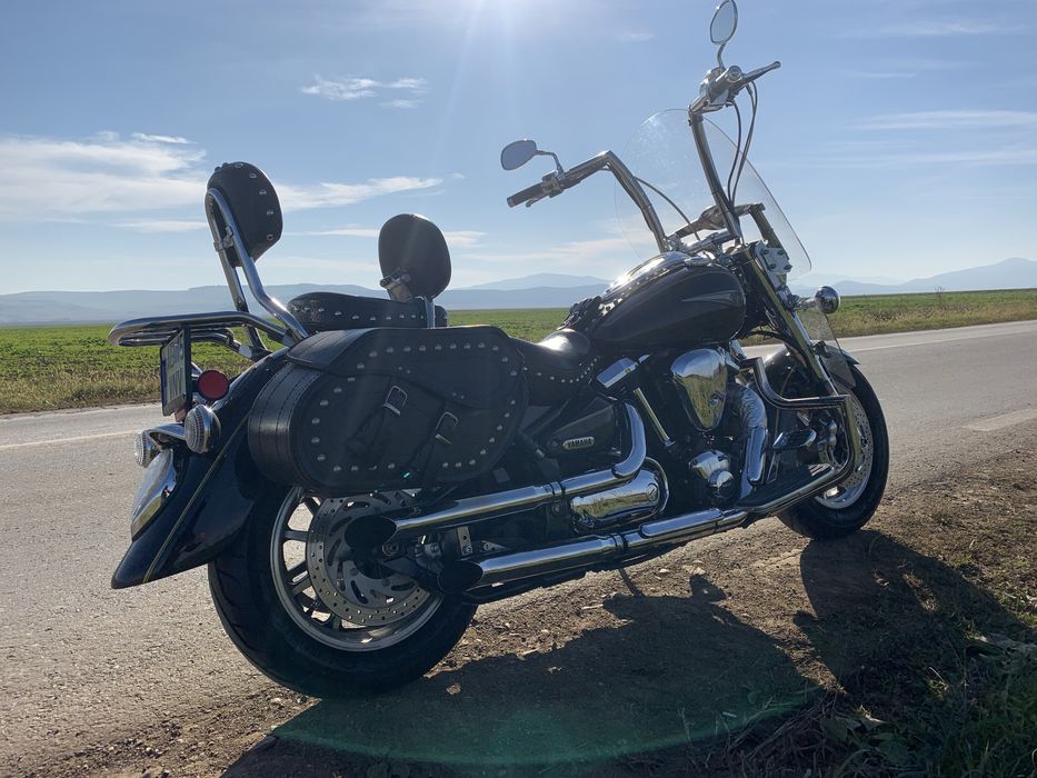 Motocicleta Yamaha Midnight Star Silverado 1700 cc