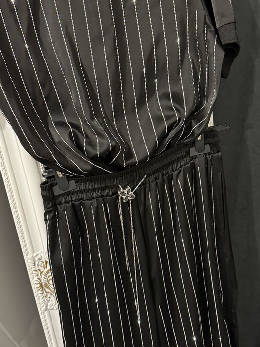 Дамски черни компректи 2 бр с/м