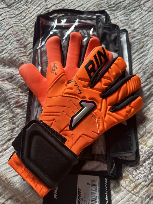 Вратарские перчатки RINAT (Оригинал)