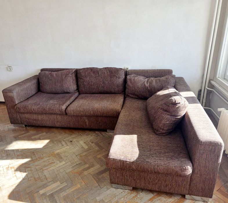 Изгодно: Продавам обзавеждане