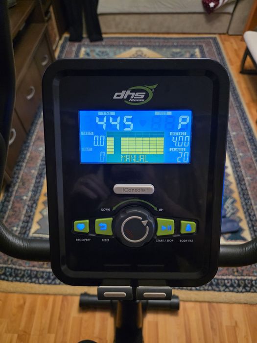 Vând Bicicleta fitness DHS