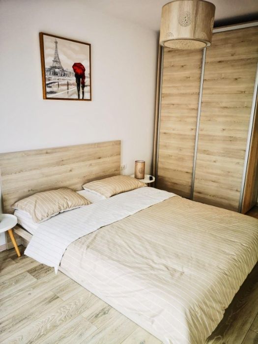 Cazare regim hotelier Brasov – 2 camere, Coresi Mall (ALENI 1)