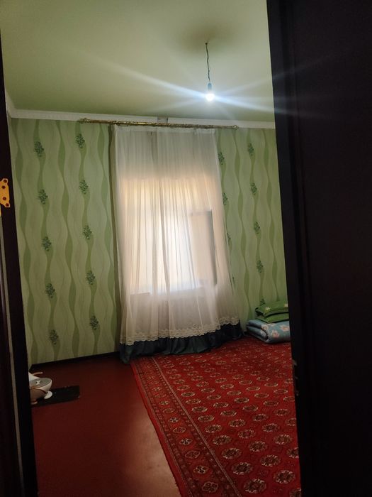 Ўртасаройда тезда хамма шароитга эга уй сотилади