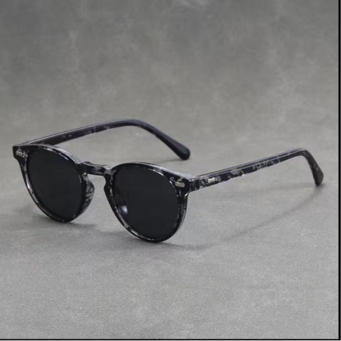 Стильные мужские очки