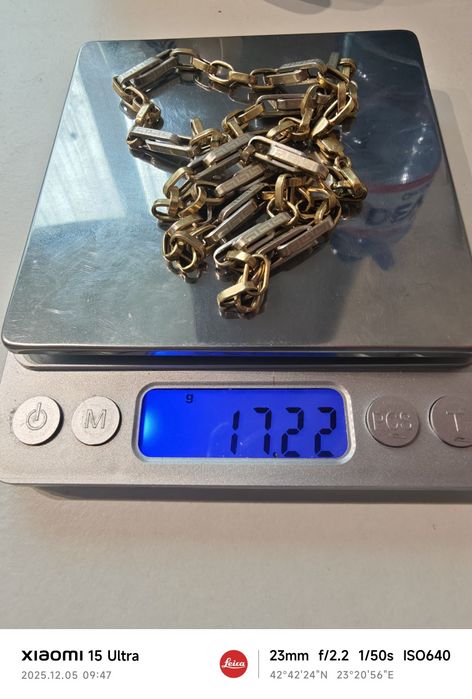 Продавам златни обеци 14к