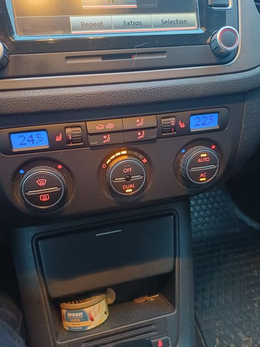 Vînd wolsvagen tiguan