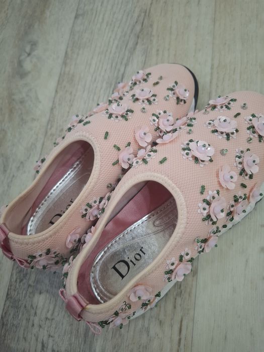 Обувь, кроссовки женские