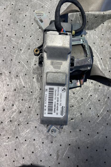Centura siguranta fata dreapta 609 3340 00D BMW Seria 7 F01/F02