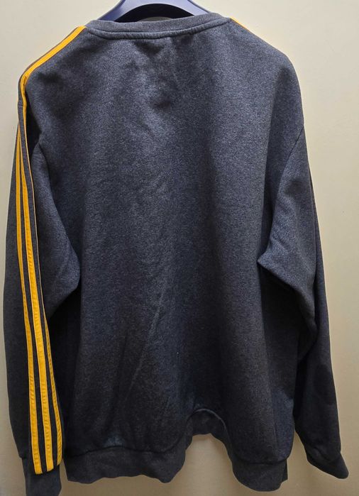 Спортна блуза Adidas