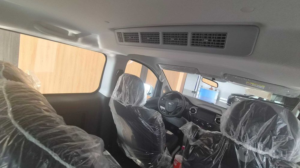 JAC M3 Miniven Avto