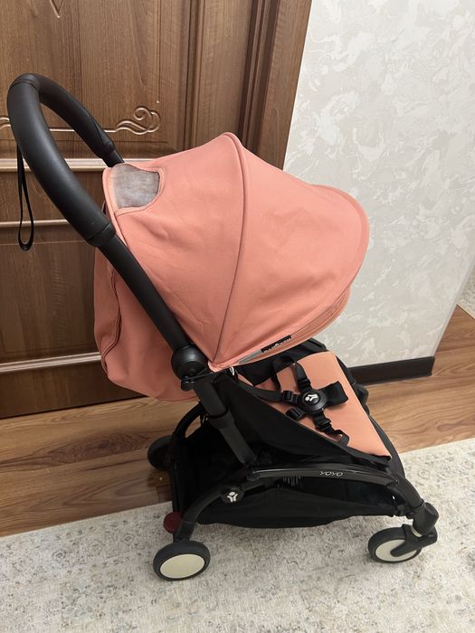 Продам коляску Yoyo2