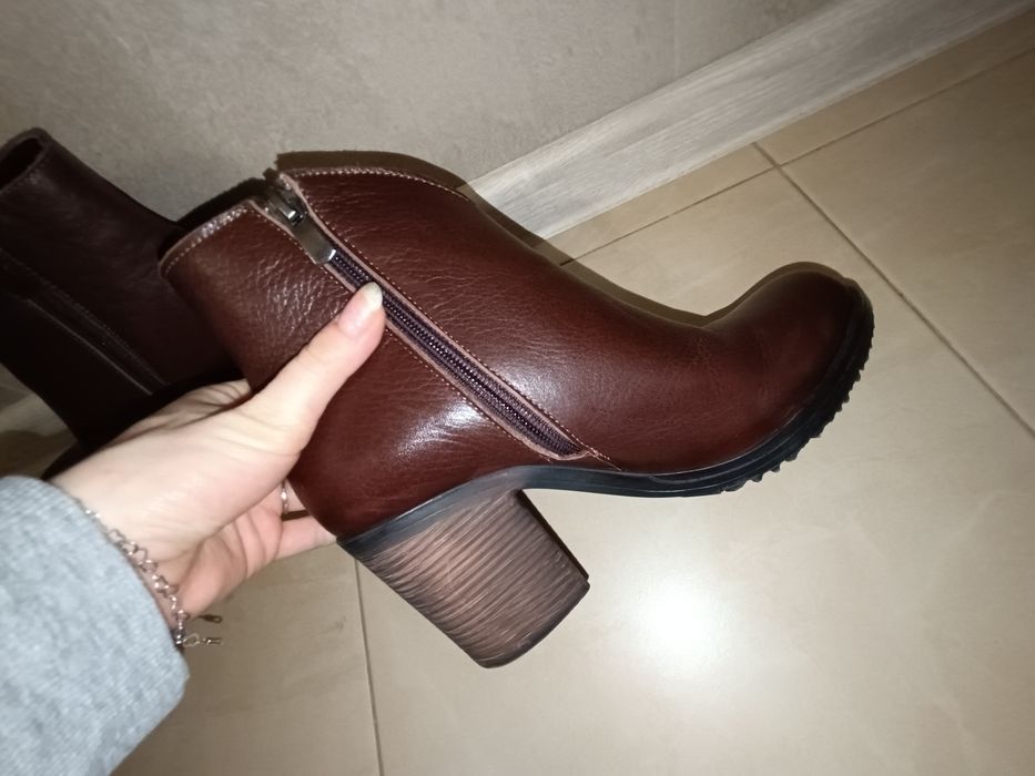 Естествена кожа обувки