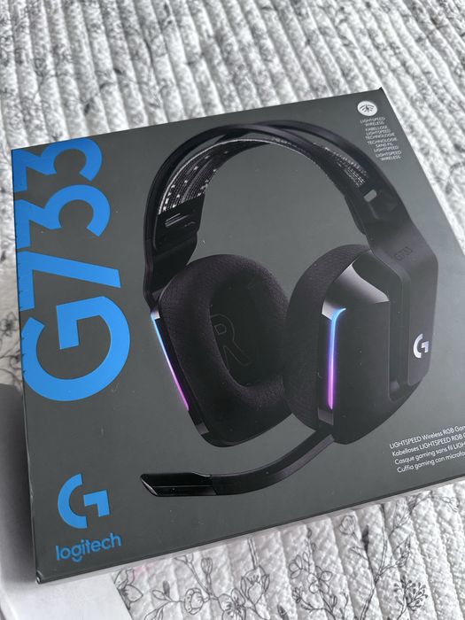 Продам новые Наушники