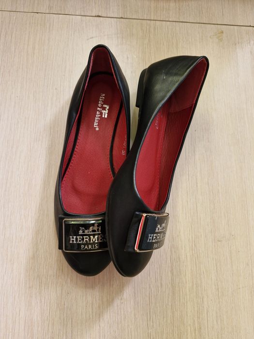 Срочно продам балетки