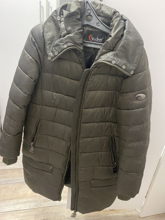 Продам зимнюю куртку